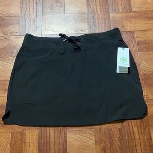 NWT GAIAM Black Skort